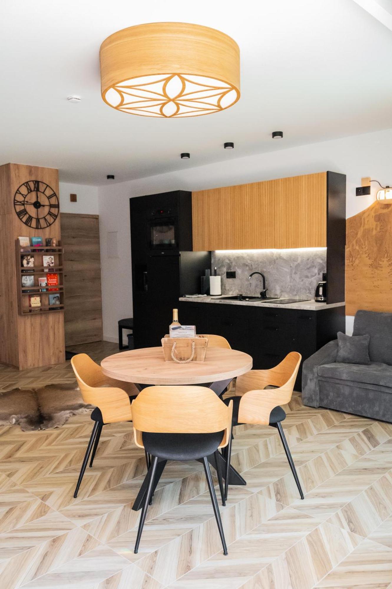 Kaskada Apartments & Sauna Na Wylacznosc Щирк Екстер'єр фото