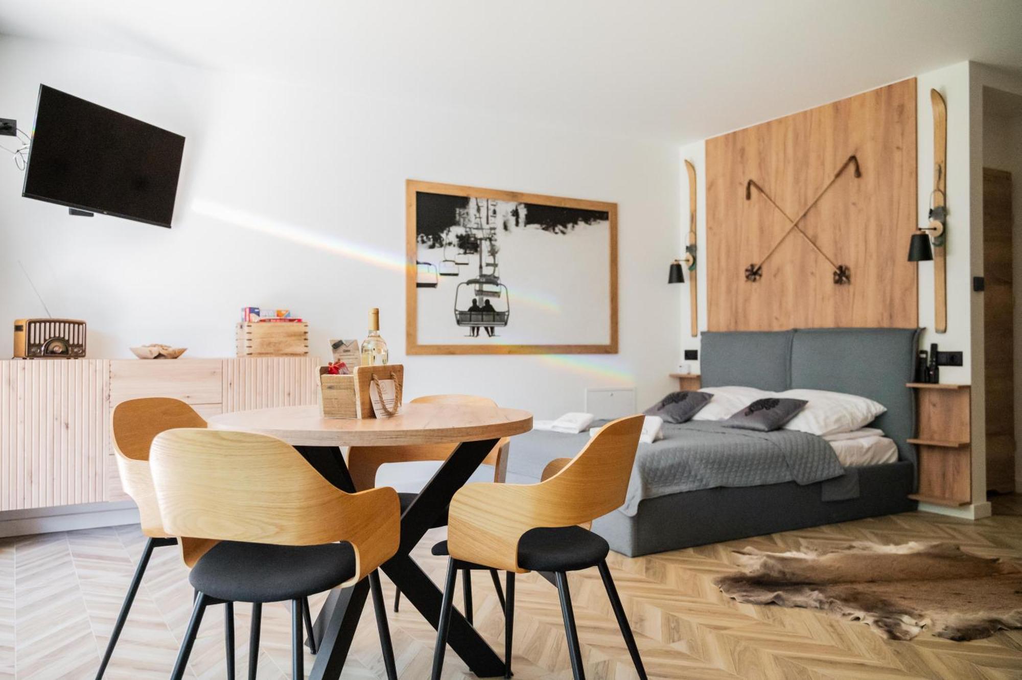 Kaskada Apartments & Sauna Na Wylacznosc Щирк Екстер'єр фото