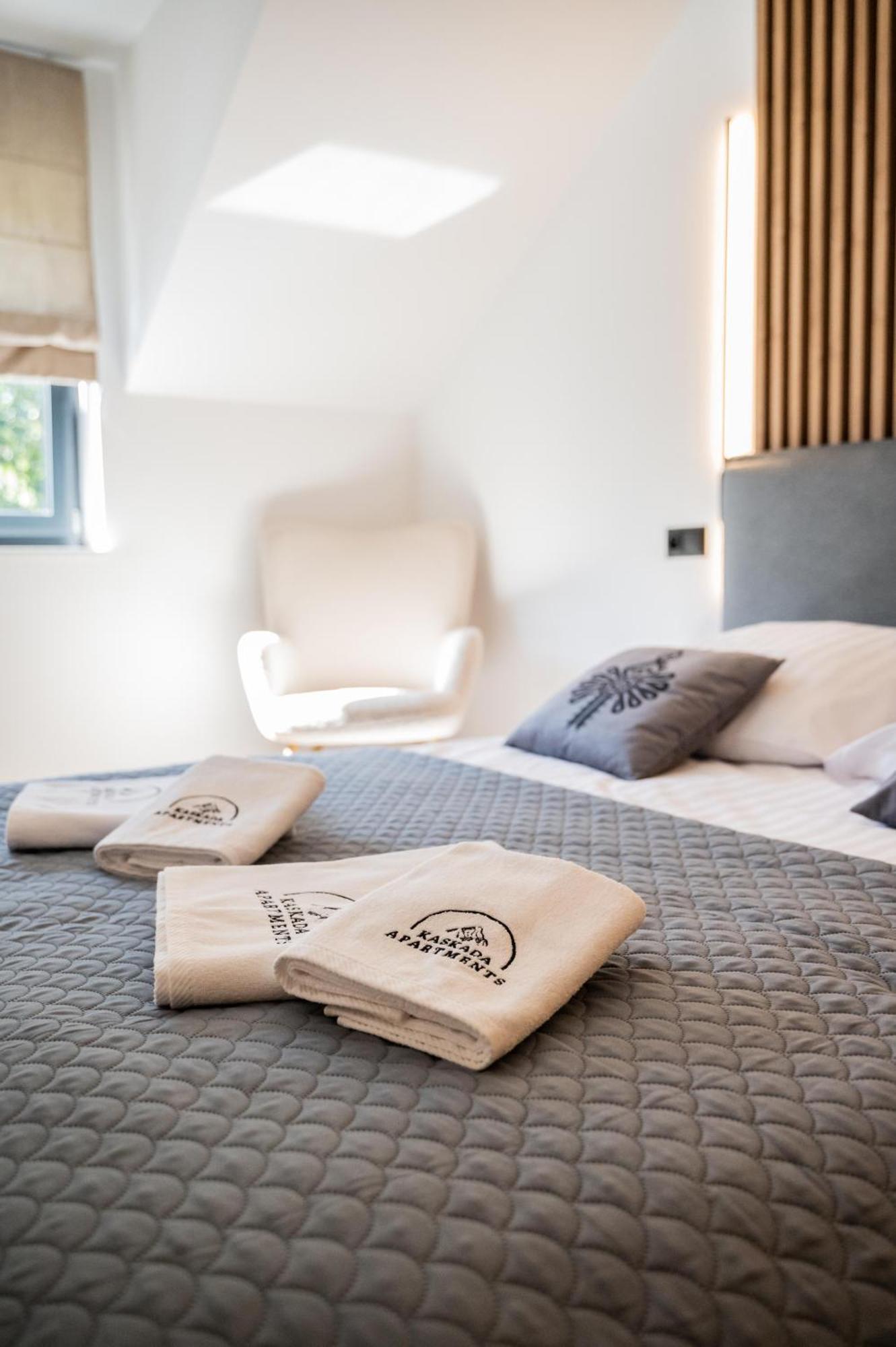 Kaskada Apartments & Sauna Na Wylacznosc Щирк Екстер'єр фото